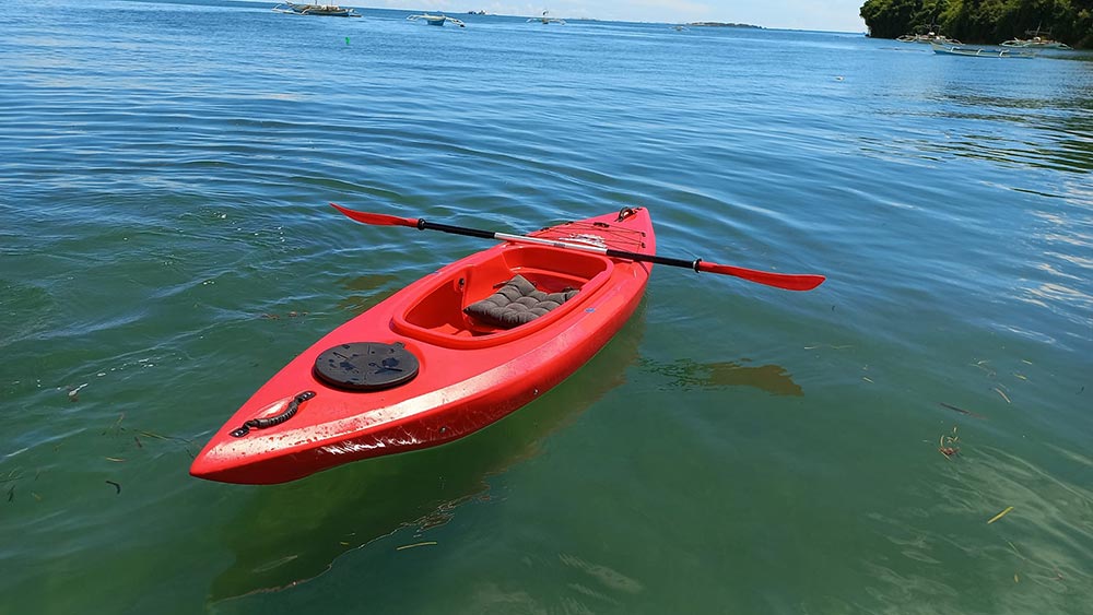 VK-08 LUX: 9.2 ft Single Sit in Touring Kayak