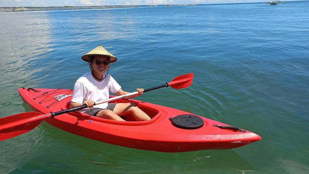 VK-08 LUX: 9.2 ft Single Sit in Touring Kayak