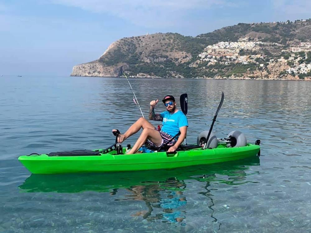 VK-21 LION: 13.6 ft Single Propeller Pedal Fishing Kayak