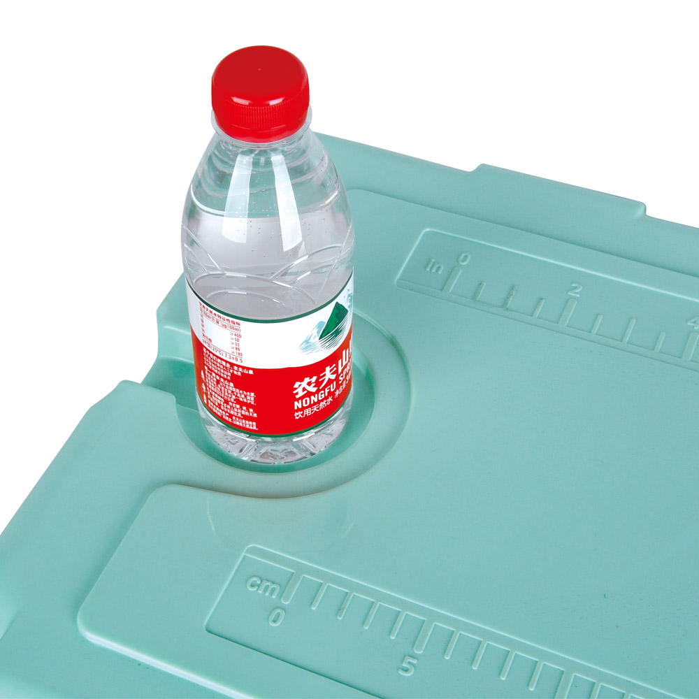 35QT Cooler Box